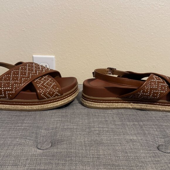 Universal Thread Elisa - Picture 3 of 10